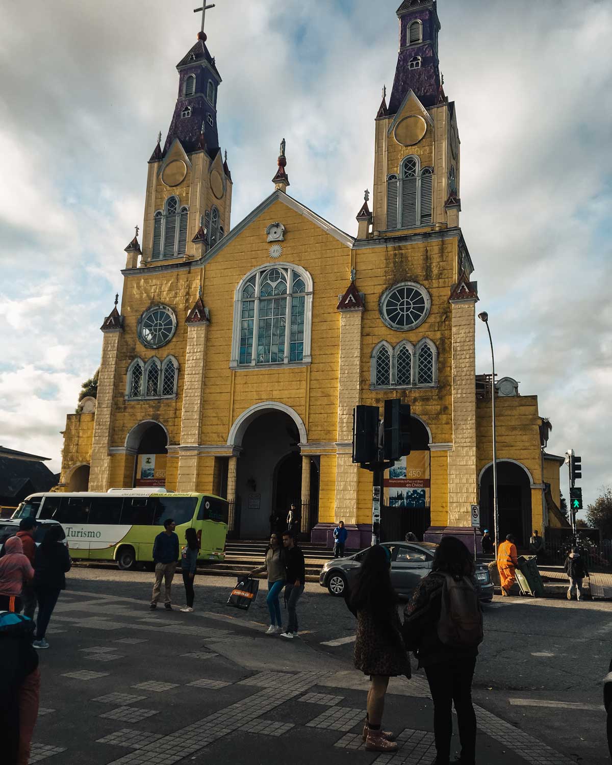 Iglesia de San Francisco em Castro, a melhor cidade onde ficar em Chiloé.